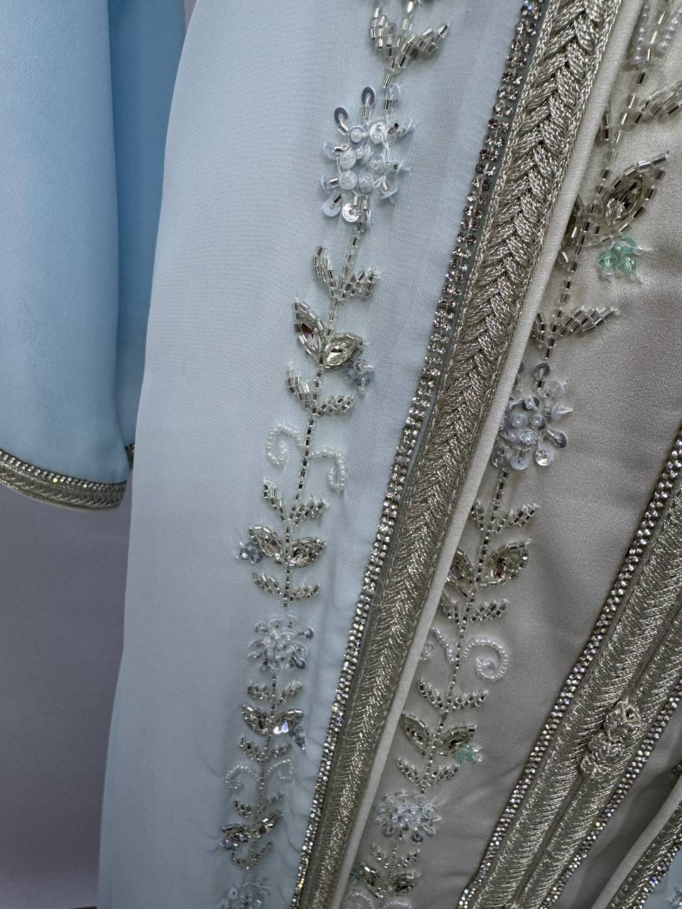 Shak Two-Piece Jalabiya