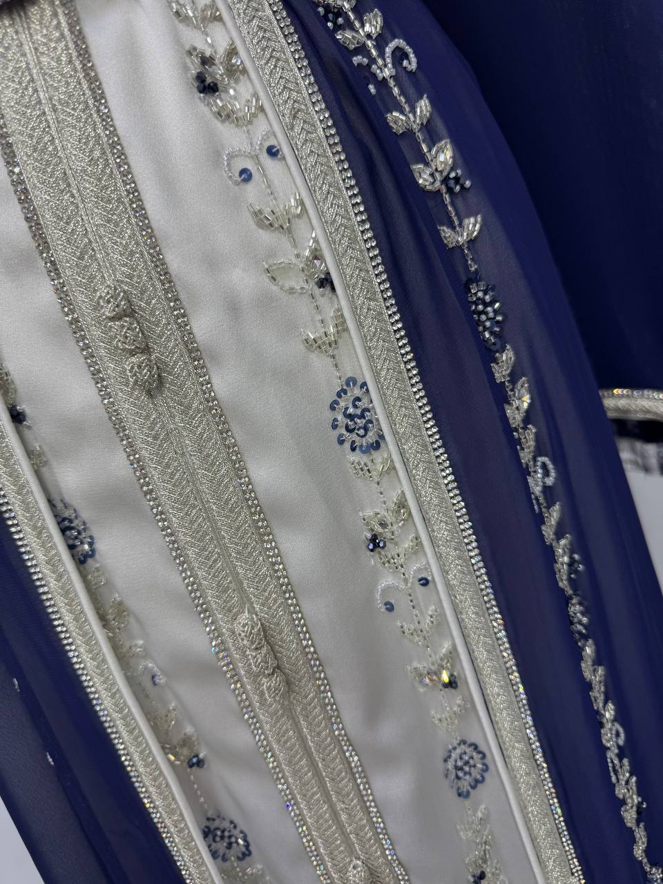 Shak Two-Piece Jalabiya