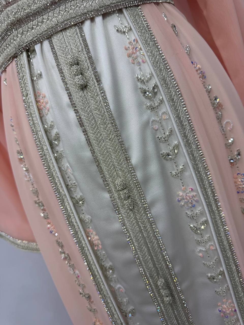 Shak Two-Piece Jalabiya